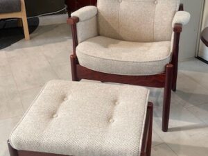 Farstrup Hvilestol + skammel