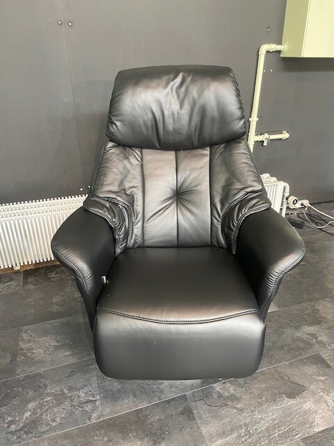 Himolla Hvilestol med indbygget skammel